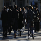 남성,여성,경찰