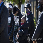 시카고,사건,경찰,작년,코로나19,총기,올해