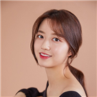김현수,연기,영화,로나,감정,안정,수아