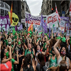 낙태,상원,아르헨티나,통과,법안,하원