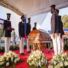 대통령,이즈,장례식,아이티,시위,대표단,총성
