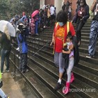 학생,총격,초등학교