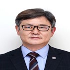 신임,부사장