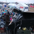 난민,우크라이나,폴란드,국경,자원봉사,메디카,전쟁,피아노,연주,사람