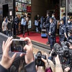 홍콩,자유,언론,결정,중단,외신기자클럽,입장신문