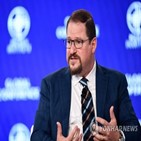 퀄컴,인수,컨소시엄,지분,소프트뱅크,기업