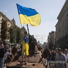 러시아,우크라이나,대규모,금지,독립기념일,폭발,행사