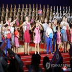 소녀,위원장,무대,북한
