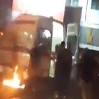 구급차,이란,경찰,사람,체포,시위