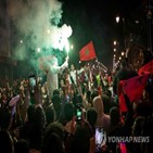모로코,아랍권,축하,승리,진출