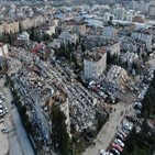 사망자,지진,이날,피해,지역,시리아,발생,규모,1만,시신