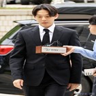 투약,유아인,혐의