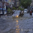 파키스탄,홍수,사망,몬순,폭우,수십