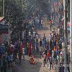 방글라데시,시위,인상,노동자,의류,경찰,최저임금