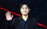 김성균