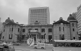 한은,정부,총재,한은법,은행감독원,한국은행,의원,개정,국회