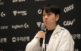 감독,승리,강한,경기