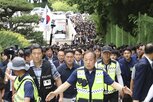 경기장,현장,시위,경찰,투표함,조치