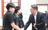 김정,세관장,여행자