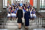 여사,멜라니아,공작,백악관,위안