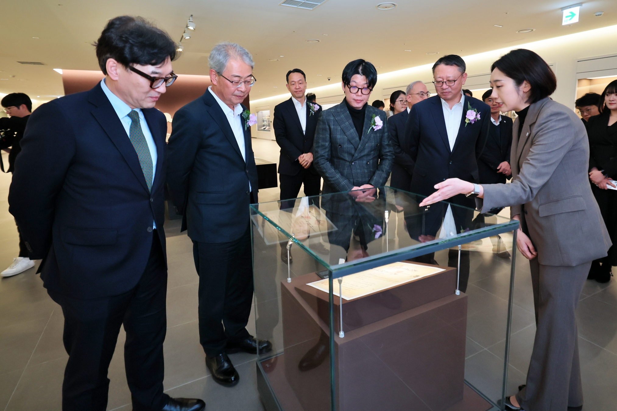 전시,우리은행,개관,공간,관람,임종룡,회장