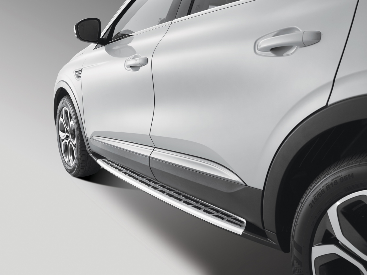 XM3 엑세서리 사이드 스텝 (사진제공: 르노삼성자동차)