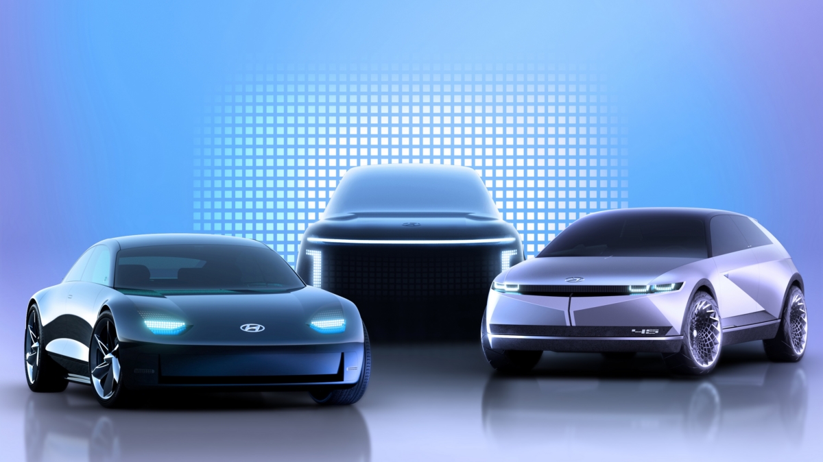 현대차가 지난 8월 공개한 아이오닉 브랜드 제품 라인업 렌더링 이미지. 좌측부터 아이오닉 6, 아이오닉 7, 아이오닉 5