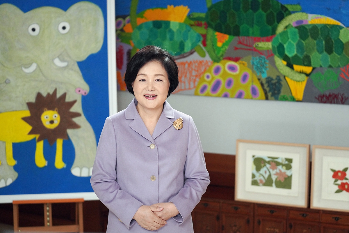 김정숙 여사가 2일 대구예아람학교 제1회 입학식을 영상으로 축하했다. (청와대 제공)
