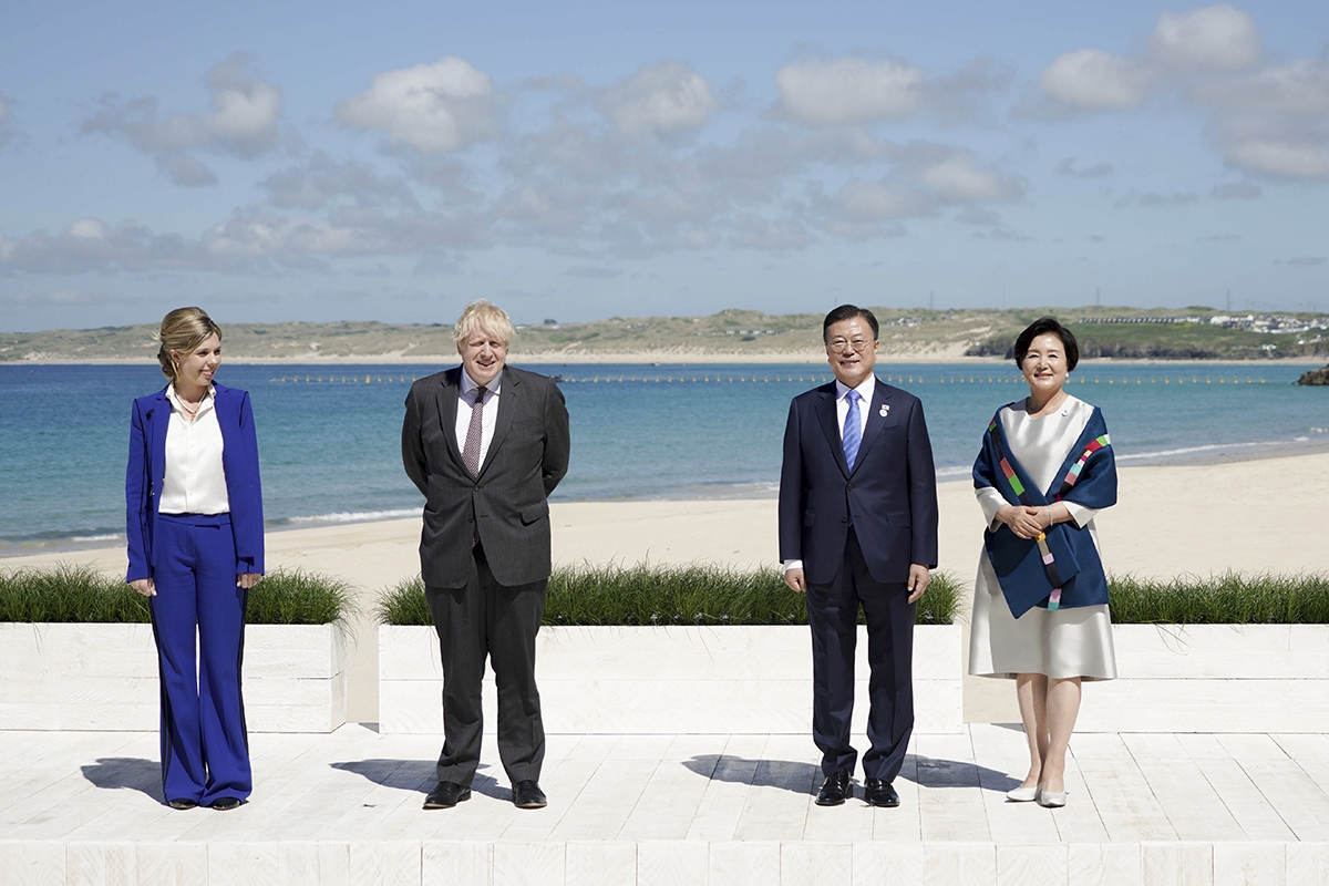 문 대통령이 의장국인 영국의 초청으로 콘월에서 열린 G7 정상회의에 참석했다. (청와대 제공)