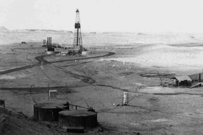 (아라비아반도 동쪽 담맘 7호 유정 시추 당시. 자료:아람코 홈페이지)