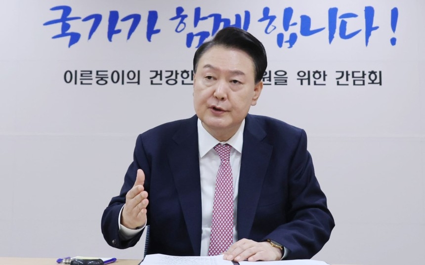 윤석열 대통령이 28일 서울성모병원에서 열린 '이른둥이의 건강한 성장 지원을 위한 간담회'에 참석해 발언하고 있다. 사진=연합뉴스