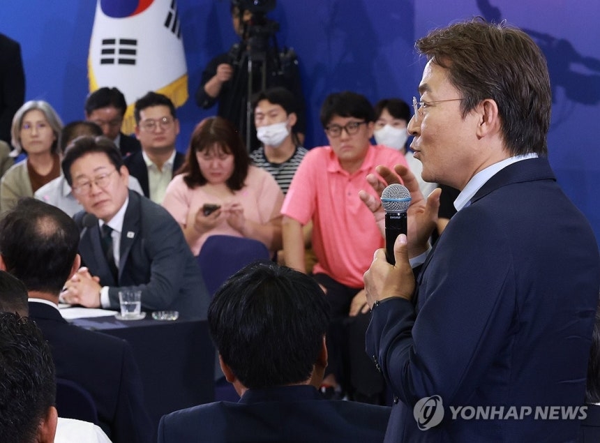 한국경제TV - 李, '6.27 대출규제' 권대영 금융위 사무처장에 